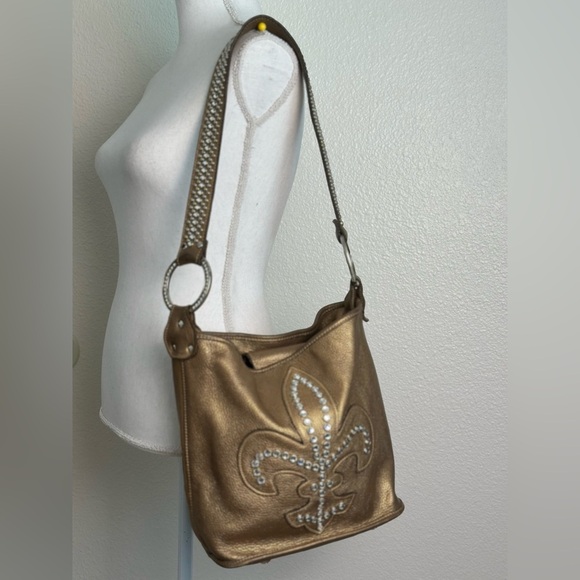 Raviani Bucket Shoulder Bag Embellished With Swarovski Crystals Medium Size - Picture 1 of 11